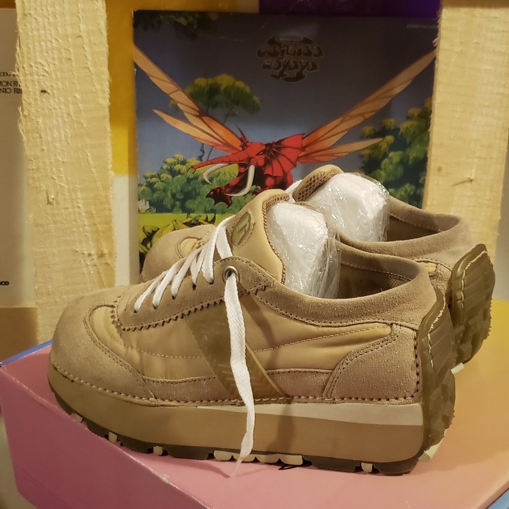 Chunky y2k platform sneakers